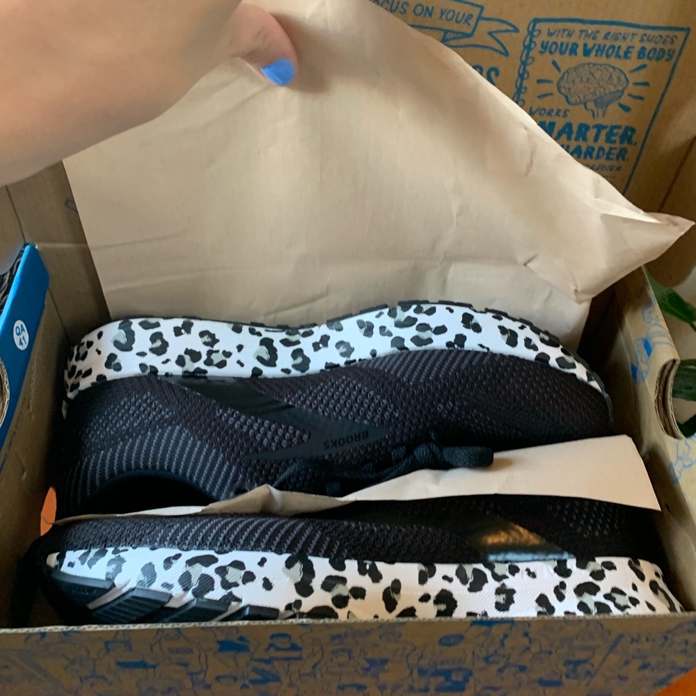 NWT/NIB Brooks Running Shoes